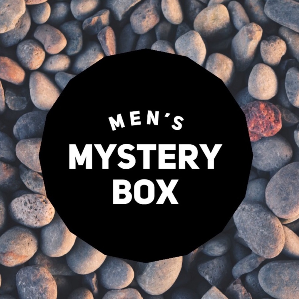 Men’s Designer Mystery Box Medium Shirts Shorts 32